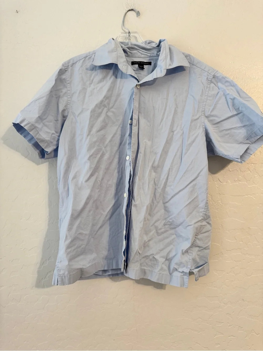 👚Banana Republic Cotton Woven Solid Blue Button-Up Point Collar Short Sleeve M